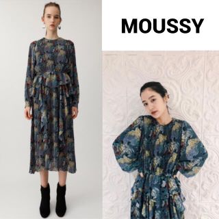 マウジー(moussy)のMOUSSY PLEATS RUFFLE DRESS(ロングワンピース/マキシワンピース)