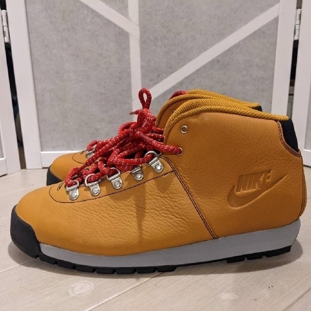 NIKE AIR MAGMA NDスニーカー アウトドア トレッキング シューズ 1