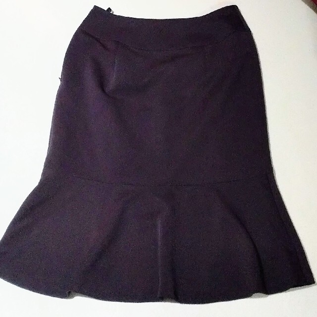 ATELIER SAB(アトリエサブ)の日本製 38 タイトスカート 裾フレア ニタニユリエ レディースのスカート(ひざ丈スカート)の商品写真