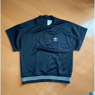 ハイク(HYKE)のadidas originals by HYKE  半袖プルオーバー　 ブラック(Tシャツ(半袖/袖なし))