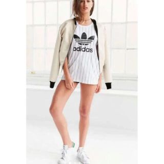 アディダス(adidas)のadidas  Tシャツ  トレフォイルロゴ ビッグTシャツ   Tシャツワンピ(Tシャツ/カットソー(半袖/袖なし))