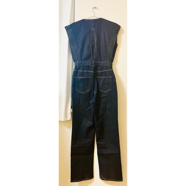 Ameri VINTAGE(アメリヴィンテージ)のタグあり　アメリビンテージ V NECK DENIM JUMPSUIT レディースのパンツ(オールインワン)の商品写真