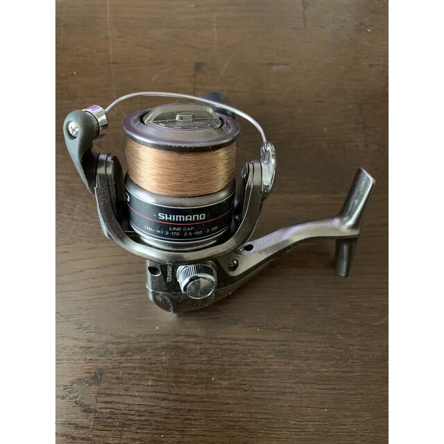 SHIMANO(シマノ)のシマノ　ALIVIO 2500中古品 スポーツ/アウトドアのフィッシング(リール)の商品写真