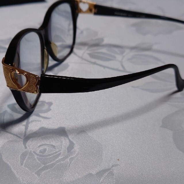 イブサンローラン　老眼鏡 レディースのファッション小物(サングラス/メガネ)の商品写真
