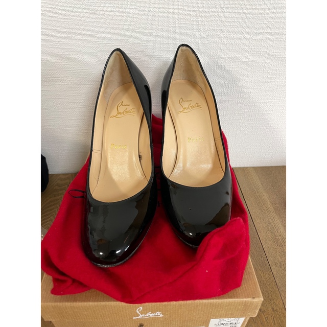 Christian Louboutin クリスチャンルブタン黒ブラックパンプス 【訳