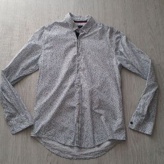 ザラ(ZARA)のZARA MAN ザラマン 花柄　総柄　シャツ(シャツ)