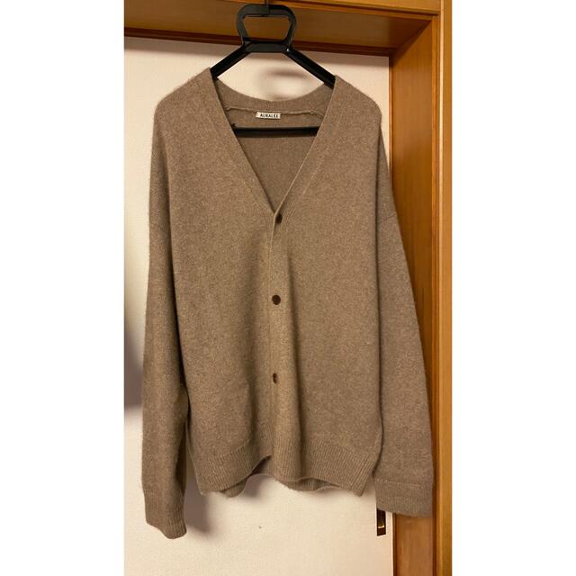 AURALEE(オーラリー)のAURALEE BABY CASHMERE KNIT CARDIGAN ブラウン メンズのトップス(カーディガン)の商品写真