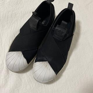 アディダス(adidas)のkana さん専用　アディダス 22.5cm SSTスリッポン(スリッポン/モカシン)