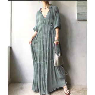 アメリヴィンテージ(Ameri VINTAGE)のAMERI♥ SHIRRING PLEATS DRESS(ロングワンピース/マキシワンピース)