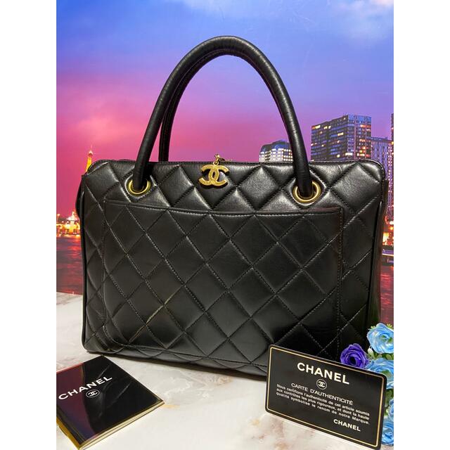 シャネル CHANEL【正規品】極美品 バッグ マトラッセ チャーム付き