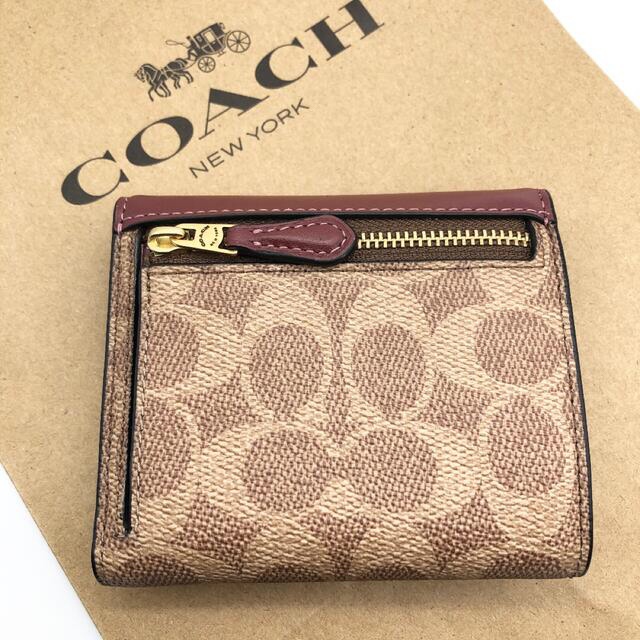 COACH(コーチ)の【COACH☆新品】希少！スモール ウォレット！カラーブロック！シグネチャー！ レディースのファッション小物(財布)の商品写真