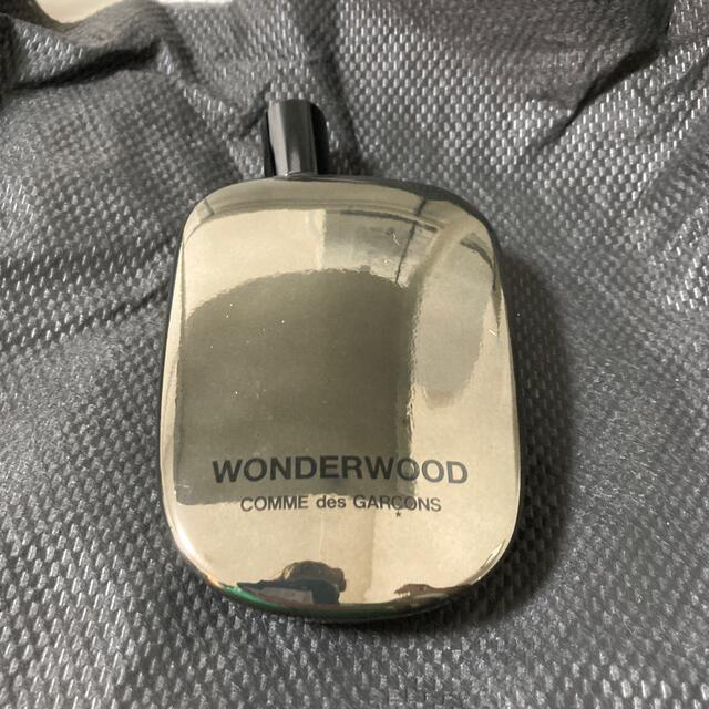 COMME des GARCONS(コムデギャルソン)のCOMME des GARCON ” WONDERWOOD ” PARFUM  コスメ/美容の香水(香水(男性用))の商品写真