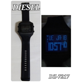 ディーゼル(DIESEL)のDIESEL　ディーゼル　デジタルウォッチ　腕時計　ラバーベルト　ライト点灯(腕時計(デジタル))