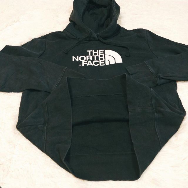 THE NORTH FACE(ザノースフェイス)の♡THE NORTS FACE　ザ・ノース・フェイス　パーカー　ブラック　L. レディースのトップス(パーカー)の商品写真