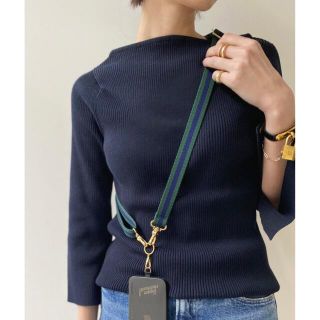 アパルトモンドゥーズィエムクラス(L'Appartement DEUXIEME CLASSE)の【L'Appartement 】Phone Strap Holder グリーン(ベルト)