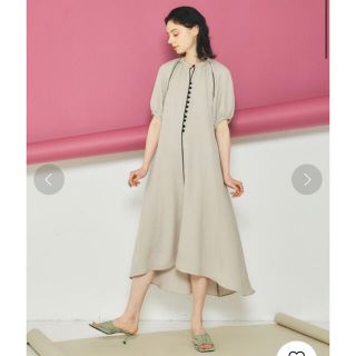 INella ラスティックトリムワンピース