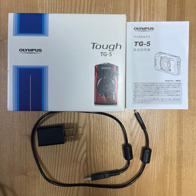 オリンパス コンパクトデジタルカメラ TOUGH TG-5 ブラック オリンパス コンパクトデジタルカメラ TOUGH TG-5 ブラック