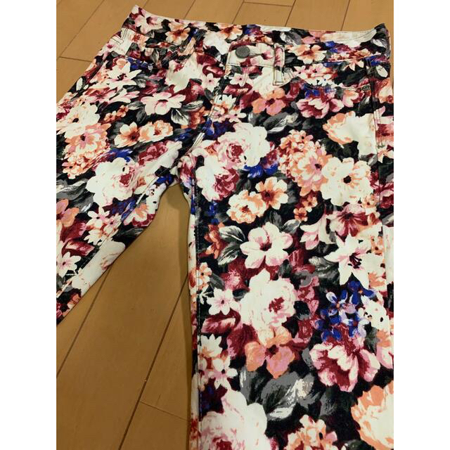 AZUL BY MOUSSY 花柄ストレッチジンズ、中古、Sサイズ