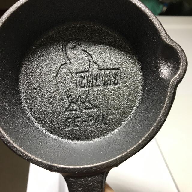 CHUMS(チャムス)のCHUMS×BE-PAL 鋳鉄製　スキレットminiⅡ スポーツ/アウトドアのアウトドア(調理器具)の商品写真