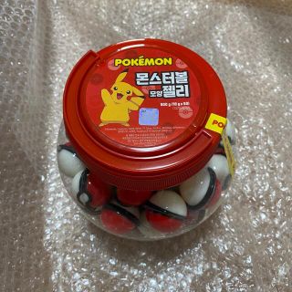 ポケモン(ポケモン)の※値下げ※【匿名配送】ポケモンボールグミ　50個　未開封品　正規品(菓子/デザート)