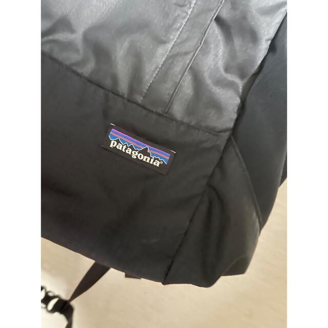 patagonia(パタゴニア)のpatagonia リュック　黒 レディースのバッグ(リュック/バックパック)の商品写真