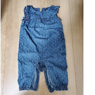 ギャップ(GAP)のGAP　デニムロンパース　サイズ70-80(ロンパース)