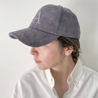 アパルトモンドゥーズィエムクラス グレー キャップ(レディース)の通販 アパルトモンドゥーズィエムクラス グレー キャップ(レディース)の通販