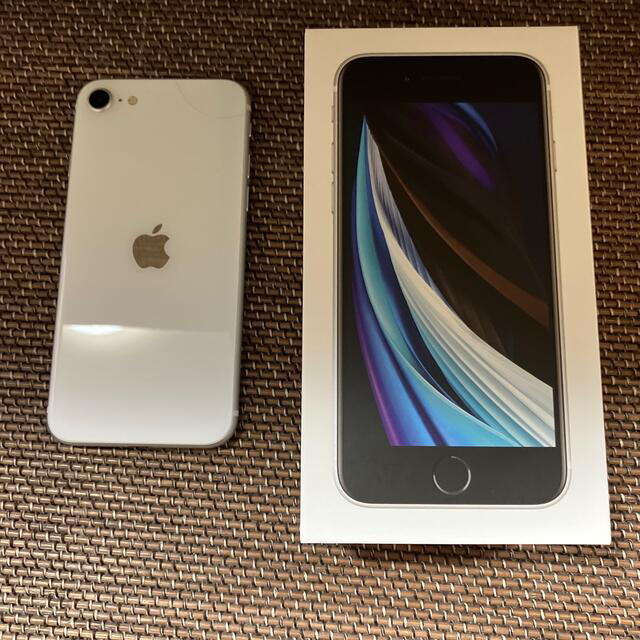 iPhone SE 第2世代 (SE2) ホワイト 64GB SIMフリー端末 新発売 iPhone SE 第2世代 (SE2) ホワイト 64 GB SIMフリー