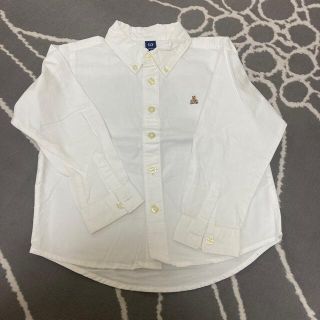 ベビーギャップ(babyGAP)の110サイズ　白のワイシャツ(ブラウス)