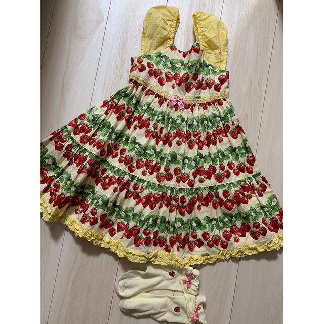 Shirley Temple(シャーリーテンプル)のいちご　ワンピース　120 キッズ/ベビー/マタニティのキッズ服女の子用(90cm~)(ワンピース)の商品写真