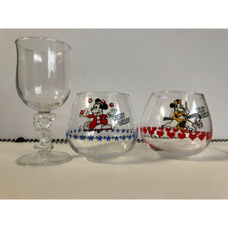ミッキーマウス(ミッキーマウス)のミッキーマウス ミニーマウス キリン ノベルティー  グラス３個セット昭和レトロ(グラス/カップ)