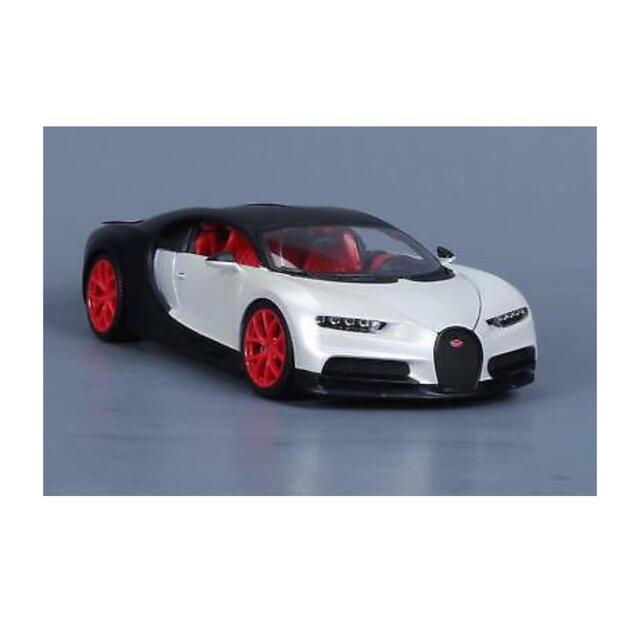 『Bugatti Chiron』ブガッティ シロン Maisto 1/18 エンタメ/ホビーのおもちゃ/ぬいぐるみ(ミニカー)の商品写真