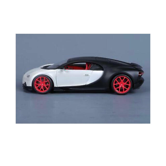 Bugatti Chiron』ブガッティ シロン Maisto 1/18の通販 by Coco's shop