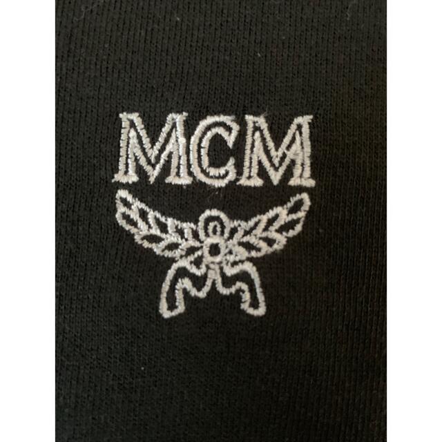 MCM(エムシーエム)の新品 未使用 タグ付きMCM 刺繍ロゴ スウェット Lサイズ メンズのトップス(スウェット)の商品写真