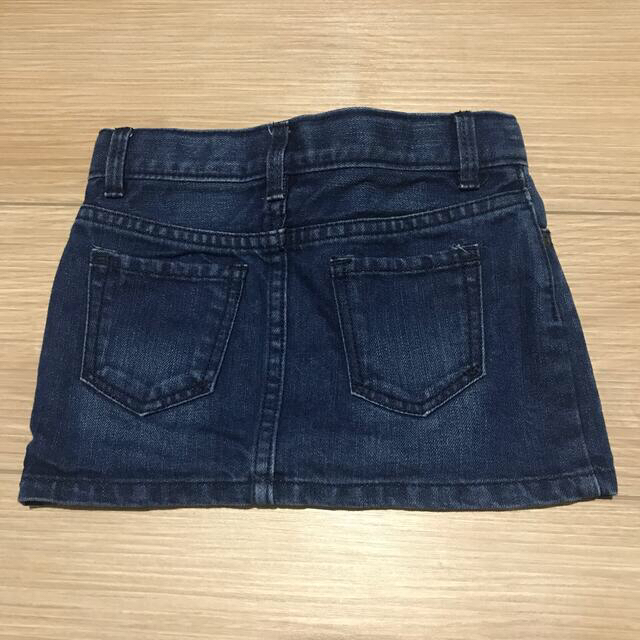 babyGAP(ベビーギャップ)のbaby GAP デニムスカート　90 キッズ/ベビー/マタニティのキッズ服女の子用(90cm~)(スカート)の商品写真