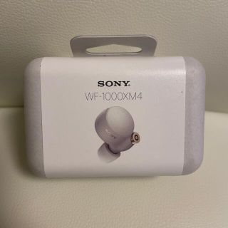 ソニー(SONY)の未開封　SONY ワイヤレスイヤホン WF-1000XM4 プラチナシルバー(ヘッドフォン/イヤフォン)