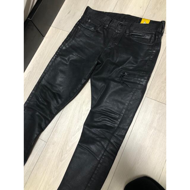 VANQUISH(ヴァンキッシュ)のFR2 エフアールツー スキニー ブラック デニム パンツ メンズのパンツ(デニム/ジーンズ)の商品写真