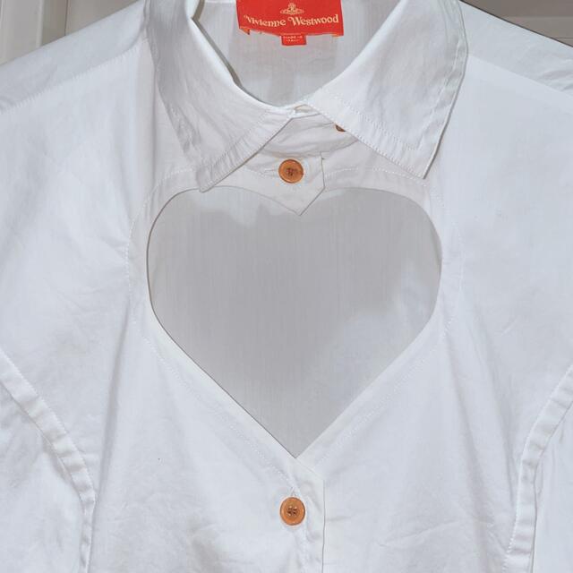 Vivienne Westwood(ヴィヴィアンウエストウッド)のVivienne Westwood ヴィヴィアン　ラブシャツ ブラウス レディースのトップス(シャツ/ブラウス(長袖/七分))の商品写真