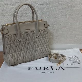 フルラ(Furla)の【美品】FURLA ショルダーバッグ　バンドバッグ　ピン　コメタ　2way(ショルダーバッグ)