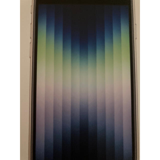最新作売れ筋が満載 iPhone - アップル Apple iPhone SE （第3世代） 64GB スターライト スマートフォン本体