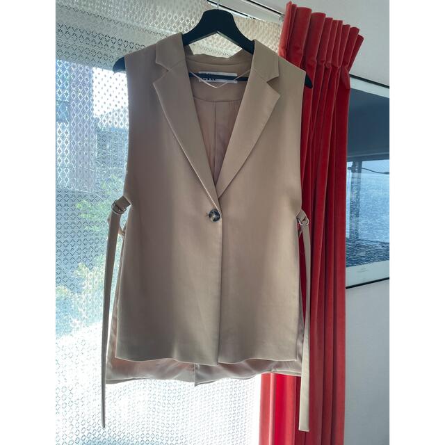 美品】大人気!zara のジレ!ベスト ベージュ 完売 | www