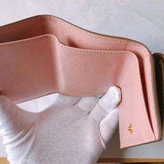 PRADA 財布 ベージュ 三つ折り ミニウォレット