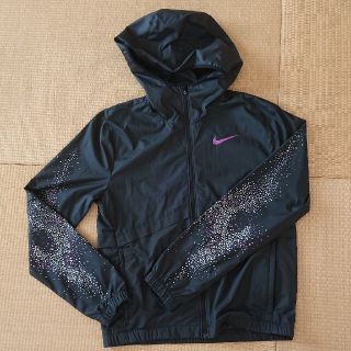 ナイキ(NIKE)のNIKEウインドブレーカー(ナイロンジャケット)