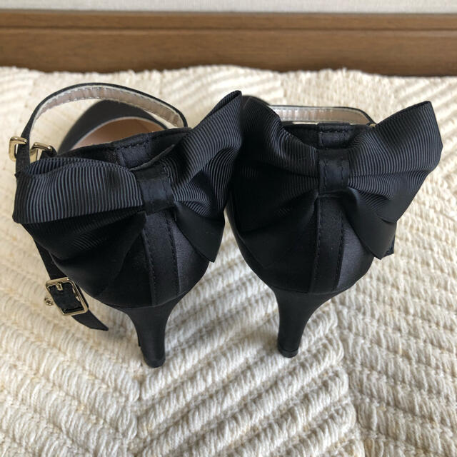 Couture Brooch(クチュールブローチ)の未使用🎀バックリボン🎀パンプス レディースの靴/シューズ(ハイヒール/パンプス)の商品写真