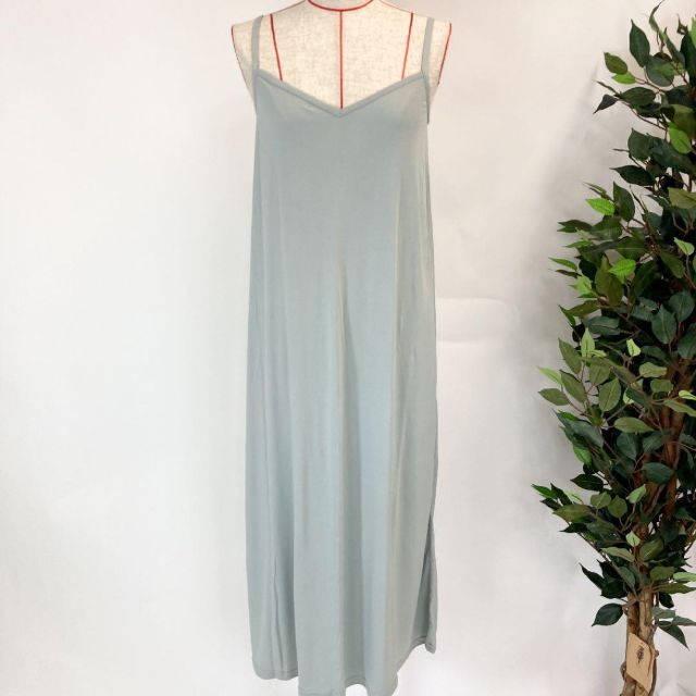 Ameri VINTAGE(アメリヴィンテージ)の新品 Ameri VINTAGE SHEER TIERED DRESS 8372 レディースのワンピース(ロングワンピース/マキシワンピース)の商品写真