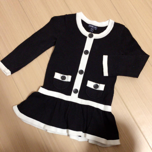 babyGAP(ベビーギャップ)のbabygap ニットワンピース キッズ/ベビー/マタニティのキッズ服女の子用(90cm~)(ワンピース)の商品写真