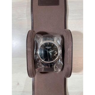 パテックフィリップ(PATEK PHILIPPE)のパテックフィリップ カラトラバ　5227G-010 黒文字盤　自動巻　新品①(腕時計(アナログ))