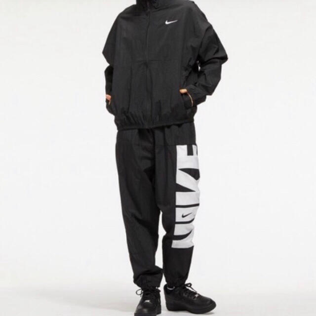 サッカー NIKE - 新品 NIKE ナイキ ウーブン ジャケット&パンツ 黒