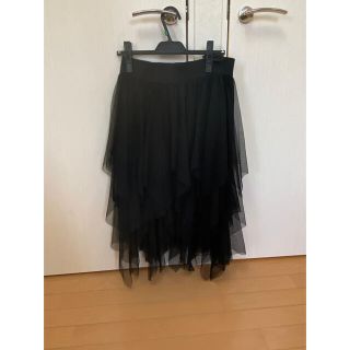 ザラ(ZARA)の新品タグ付き　ZARA ザラ　チュールスカート！(ひざ丈スカート)