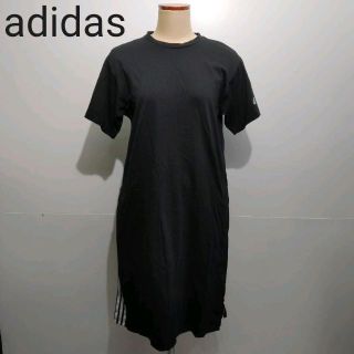 アディダス(adidas)のadidas　サイドスリットライン半袖ワンピース(ロングワンピース/マキシワンピース)